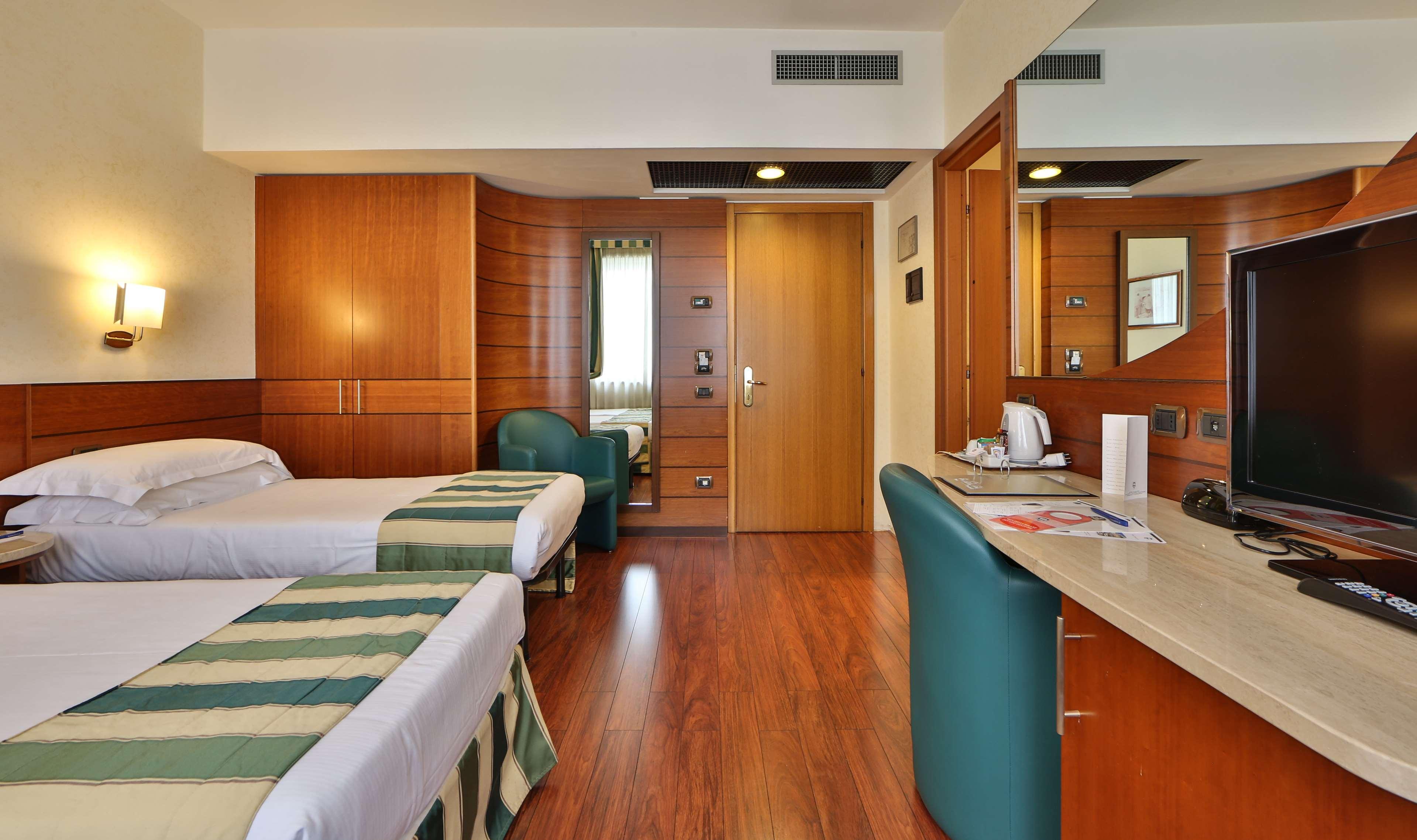 Hotel Mirage Sure Hotel Collection By Best Western Milano Ngoại thất bức ảnh