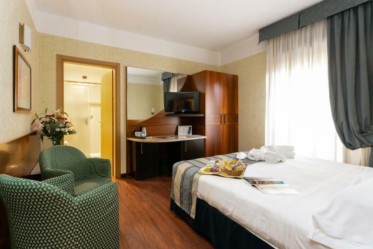 Hotel Mirage Sure Hotel Collection By Best Western Milano Ngoại thất bức ảnh